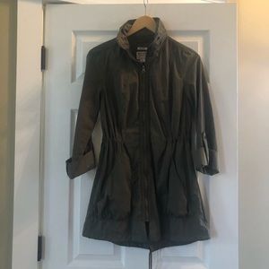 Mossimo supply co green water resistant jacket.